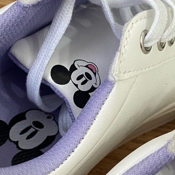 Disney Mickey Mouse Sneakers Womens 9 White Purple - Picture 8 of 10